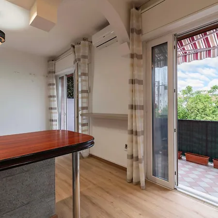 Daire Cozy In Mestre By Bricola Venedik