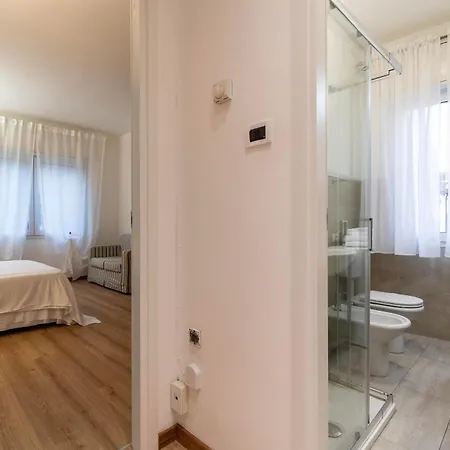 Daire Cozy In Mestre By Bricola Venedik